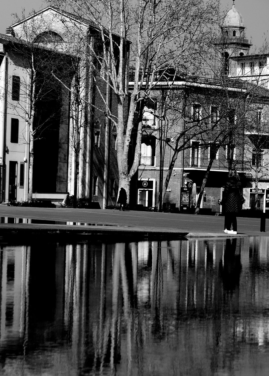 The mirror of the waters of memory - Fotografía / Photographie. Medium: Digital photography. — Estela Currao.
