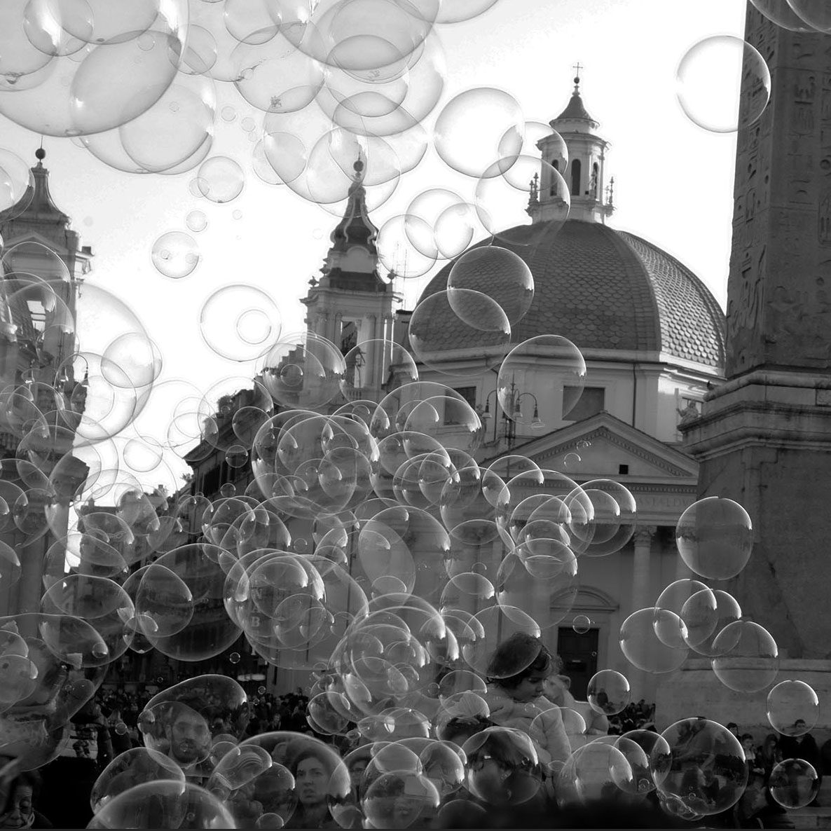 Atlas de burbujas - Fotografía / Photographie. Medium: Digital BNW photography, Year: 2020. — Estela Currao.