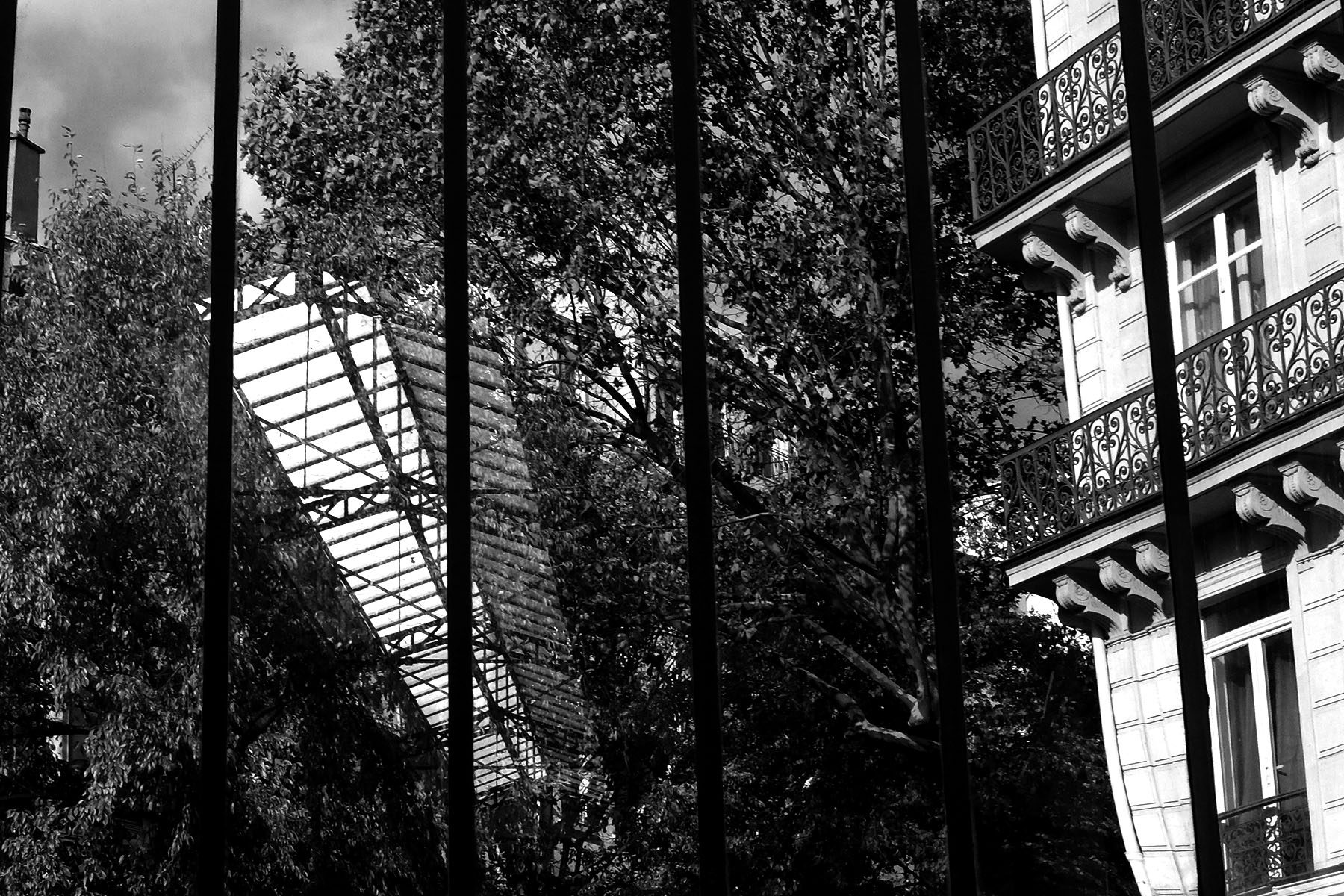Hétérotopie de cristal - Fotografía / Photographie. Medium: Digital BNW photography, Year: 2017. — Estela Currao.